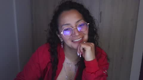  Khawit  online show from 19, 2, 2025