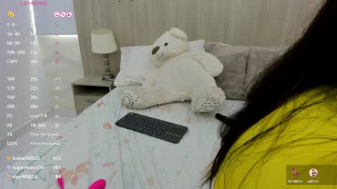   online show from 1, 2, 2025