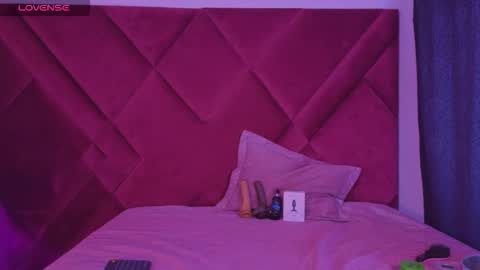 Cattleya stone online show from 26, 10, 2025