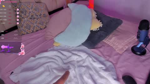 Snapshot of kayla_ada chatting on 30, 1, 2025 Kayla online show from 30, 1, 2025