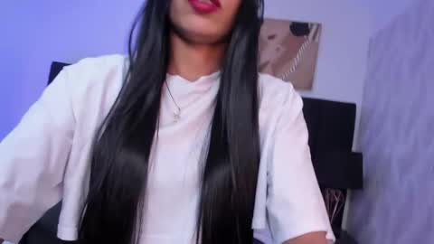 Kayla  online show from 29, 9, 2025