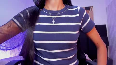 Kayla  online show from 5, 10, 2025