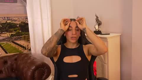KAYLA BATISTA online show from 16, 6, 2026