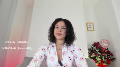 INSTAGRAM AND TW 11kayle online show from 16, 2, 2026