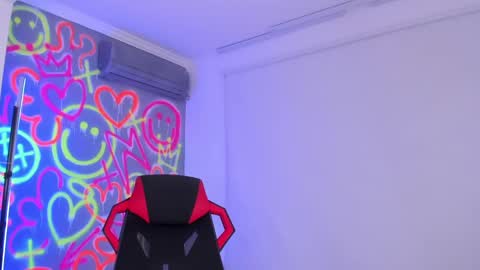 Snapshot of kayle______ chatting on 17, 12, 2024 INSTAjohedija online show from 17, 12, 2024