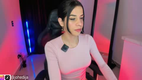 Snapshot of kayle______ chatting on 19, 4, 2026 INSTAjohedija online show from 19, 4, 2026
