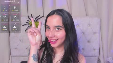 Snapshot of kaylee_lee chatting on 17, 10, 2025 kaylee_lee online show from 17, 10, 2025