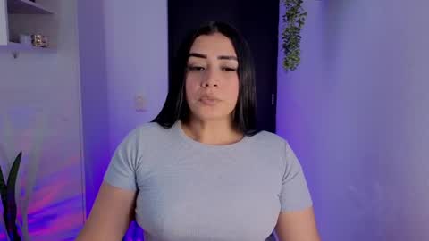 Snapshot of kayleemorales chatting on 13, 5, 2026 Kaylee online show from 13, 5, 2026