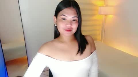 Snapshot of kayleepinay chatting on 17, 2, 2025 Y O U R F U T U R E K A Y L E E online show from 17, 2, 2025