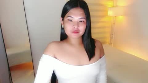 Snapshot of kayleepinay chatting on 18, 2, 2025 Y O U R F U T U R E K A Y L E E online show from 18, 2, 2025