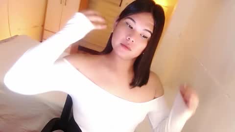 Snapshot of kayleepinay chatting on 1, 10, 2025 Y O U R F U T U R E K A Y L E E online show from 1, 10, 2025