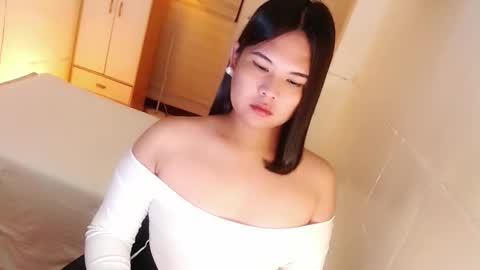 Snapshot of kayleepinay chatting on 7, 10, 2025 Y O U R F U T U R E K A Y L E E online show from 7, 10, 2025