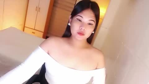 Snapshot of kayleepinay chatting on 17, 10, 2025 Y O U R F U T U R E K A Y L E E online show from 17, 10, 2025