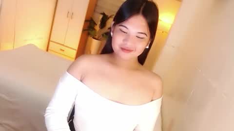 Snapshot of kayleepinay chatting on 3, 11, 2025 Y O U R F U T U R E K A Y L E E online show from 3, 11, 2025