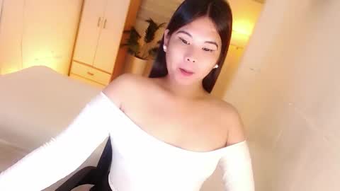 Snapshot of kayleepinay chatting on 3, 11, 2025 Y O U R F U T U R E K A Y L E E online show from 3, 11, 2025