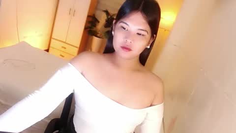 Snapshot of kayleepinay chatting on 7, 11, 2025 Y O U R F U T U R E K A Y L E E online show from 7, 11, 2025