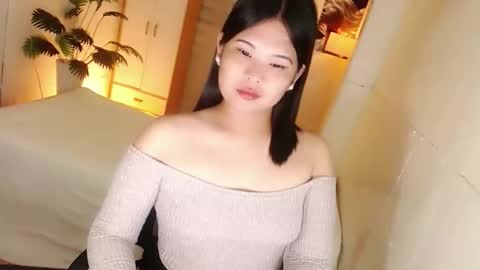 Snapshot of kayleepinay chatting on 28, 11, 2025 Y O U R F U T U R E K A Y L E E online show from 28, 11, 2025