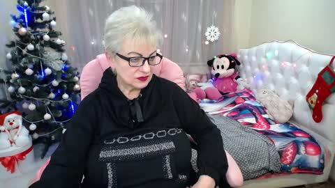 kaylesmoll online show from 28, 12, 2024