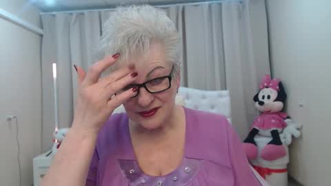 kaylesmoll online show from 24, 3, 2026