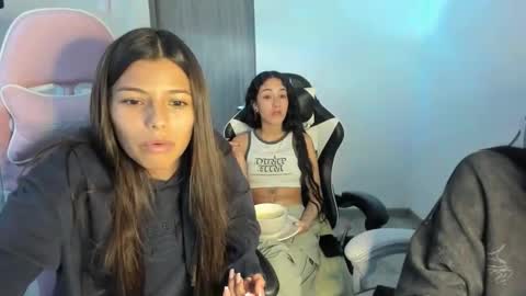 Snapshot of kaylie_xxx chatting on 24, 10, 2025 kaylie online show from 24, 10, 2025