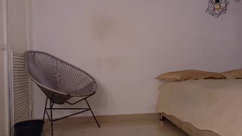 Snapshot of kayna_gomez chatting on 13, 6, 2026 Kayna online show from 13, 6, 2026