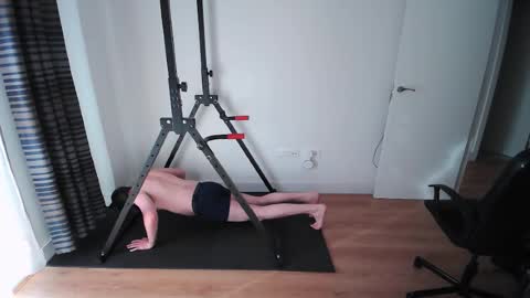 Neon online show from 8, 11, 2025