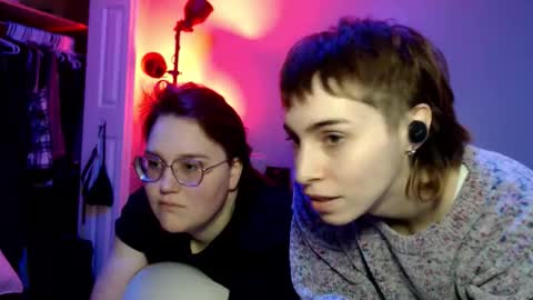 Snapshot of kayybutlikeno chatting on 21, 12, 2025 KayyNo online show from 21, 12, 2025