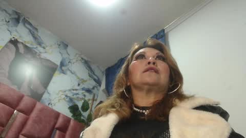 KAZSANDRAH online show from 1, 4, 2026