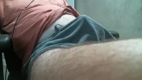 Snapshot of kcufehtohw chatting on 7, 1, 2025 kcufehtohw online show from 7, 1, 2025