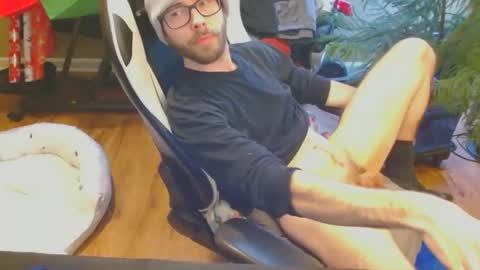 Snapshot of keegancheese chatting on 9, 2, 2025 Tom online show from 9, 2, 2025