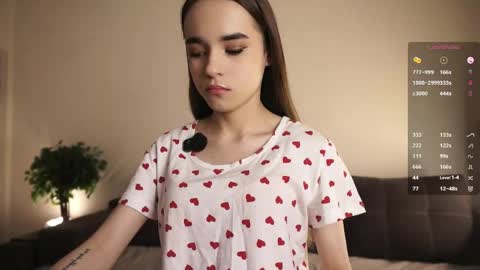 Snapshot of keeleyreineck chatting on 25, 5, 2026 Nika online show from 25, 5, 2026