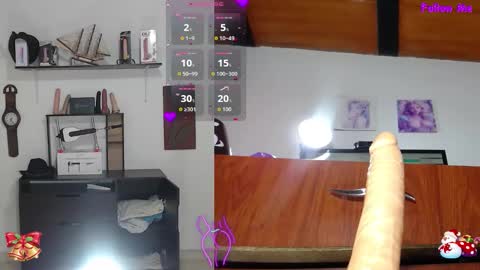 Snapshot of keily__funny chatting on 5, 12, 2025 keily__funny online show from 5, 12, 2025