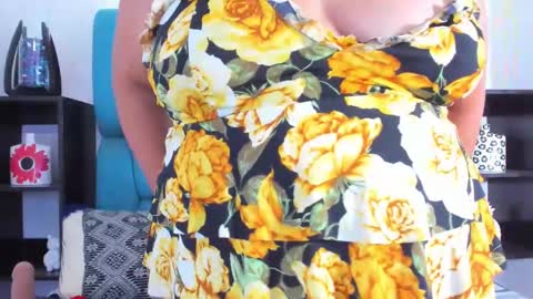   online show from 28, 1, 2025