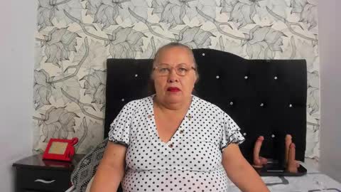   online show from 15, 12, 2025