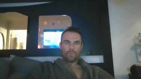 Snapshot of keithross1205 chatting on 6, 3, 2025 clyde online show from 6, 3, 2025