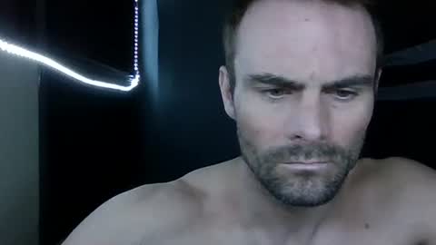 Snapshot of keithross1205 chatting on 6, 3, 2025 clyde online show from 6, 3, 2025