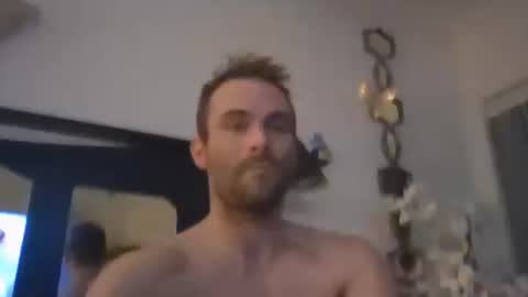 Snapshot of keithross1205 chatting on 8, 3, 2025 clyde online show from 8, 3, 2025