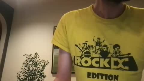 Snapshot of kelkun2828 chatting on 13, 9, 2025 kelkun2828 online show from 13, 9, 2025