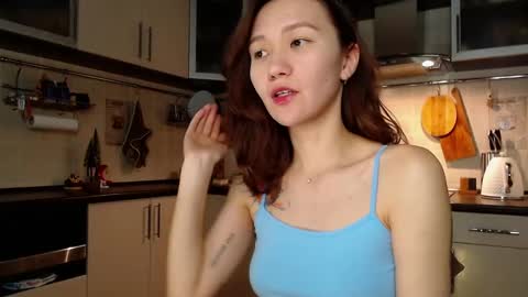 Snapshot of kelly_yon chatting on 17, 1, 2025 Kelly online show from 17, 1, 2025