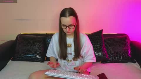 Im Kelly online show from 14, 10, 2025