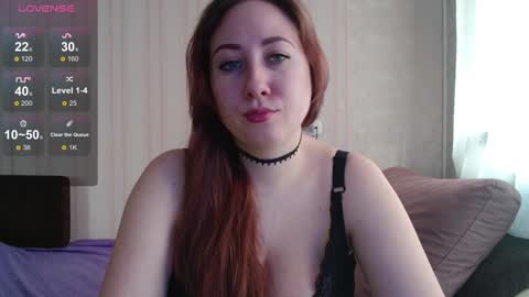 Snapshot of kellycrystall chatting on 8, 2, 2025 kellycrystall online show from 8, 2, 2025