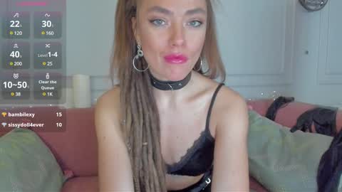 KellyFouler online show from 15, 12, 2024