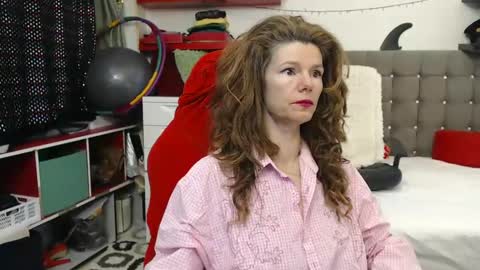 Snapshot of kellynumber chatting on 1, 2, 2025 kelly online show from 1, 2, 2025