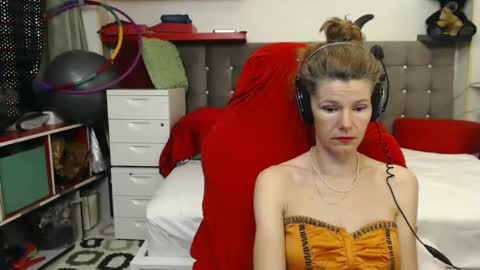 Snapshot of kellynumber chatting on 6, 2, 2025 kelly online show from 6, 2, 2025