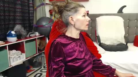 Snapshot of kellynumber chatting on 9, 2, 2025 kelly online show from 9, 2, 2025