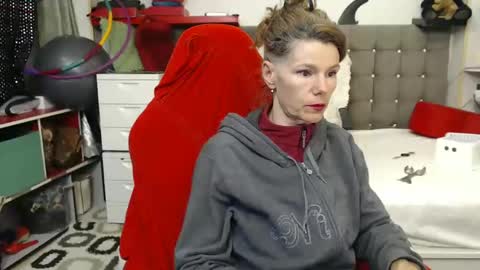 Snapshot of kellynumber chatting on 11, 2, 2025 kelly online show from 11, 2, 2025