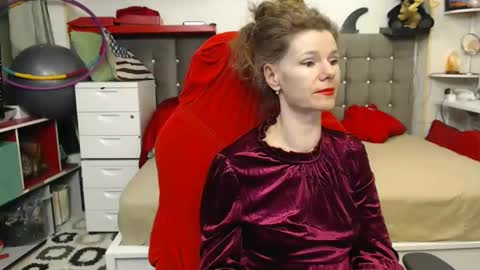 Snapshot of kellynumber chatting on 2, 3, 2025 kelly online show from 2, 3, 2025