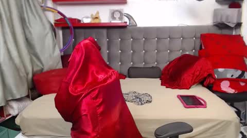 Snapshot of kellynumber chatting on 8, 10, 2025 kelly online show from 8, 10, 2025