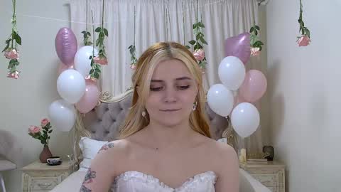 Kelly Stoneys online show from 14, 2, 2025