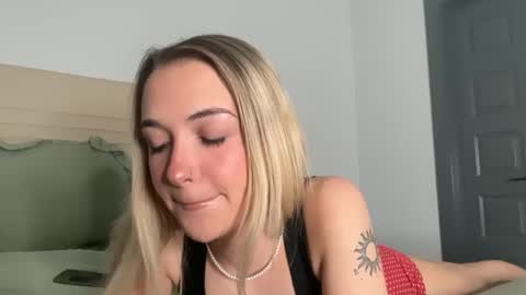 Kelsey Blu online show from 1, 2, 2026